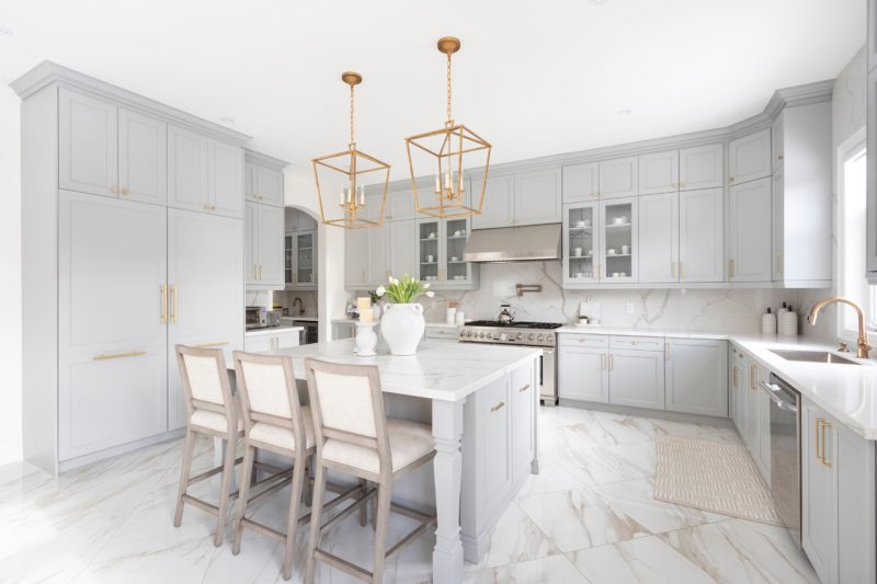 Luxury Kitchen in Marble and Gray